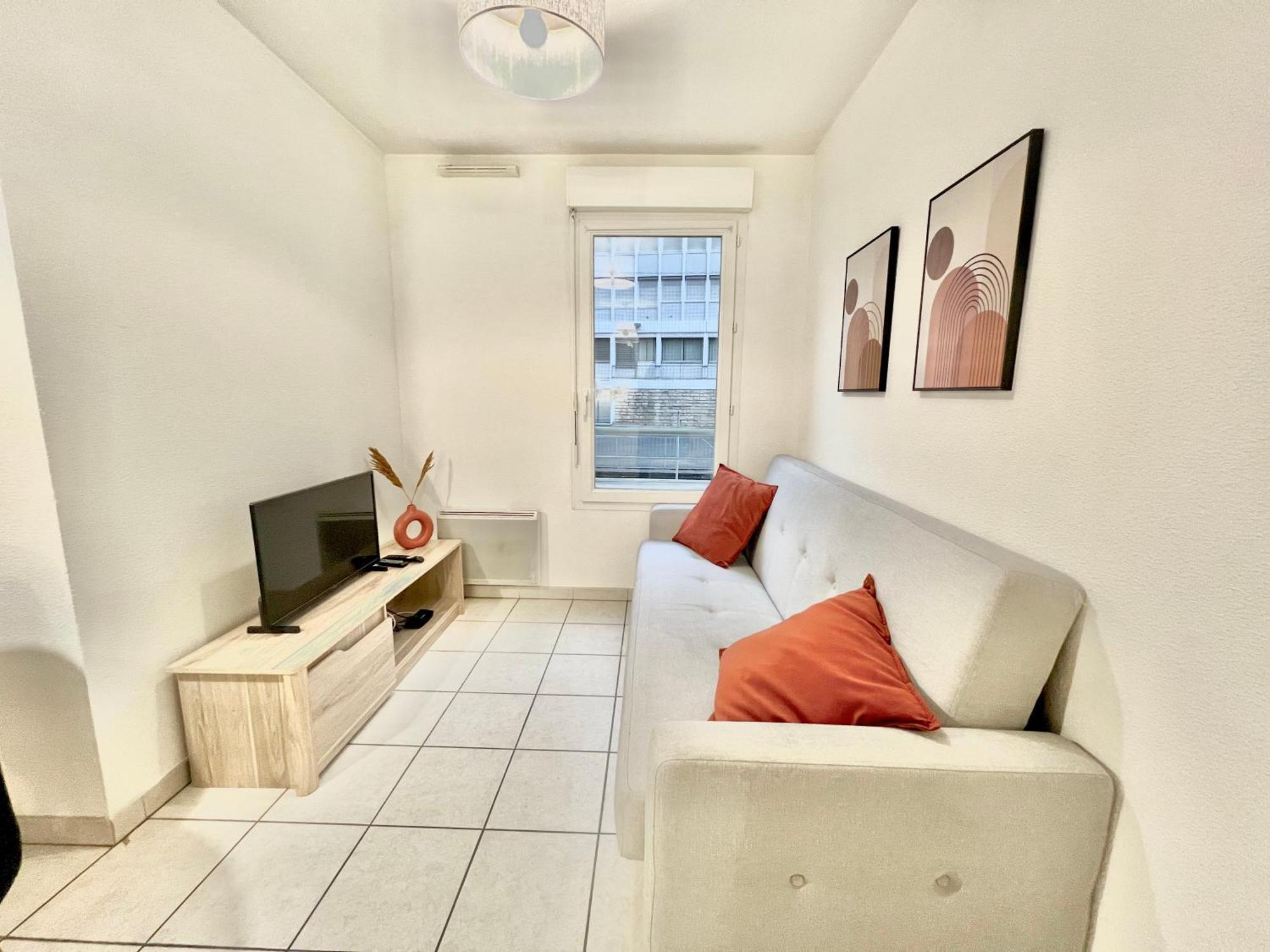 Apartment T2 Centre Ville, Balcon Bonneville
