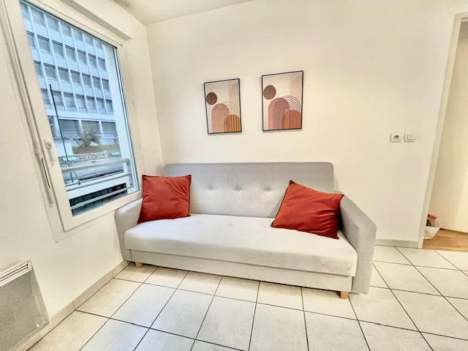T2 Centre Ville, Balcon Apartment
