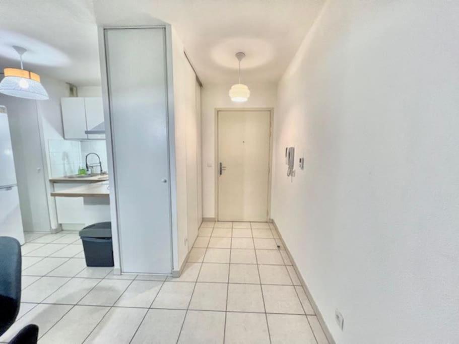 T2 Centre Ville, Balcon * Bonneville